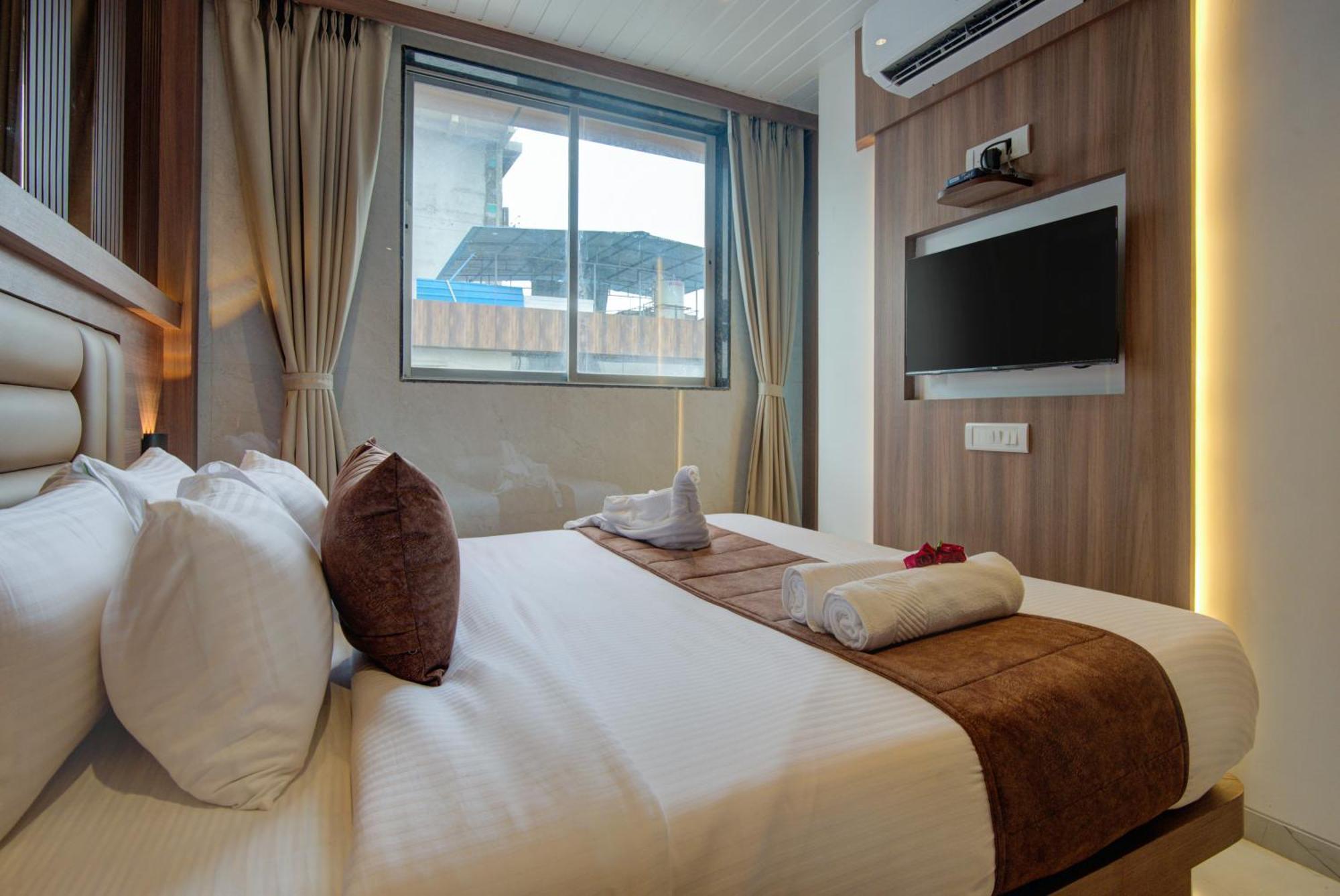 Hotel Galaxy Inn Navi Mumbai Zewnętrze zdjęcie
