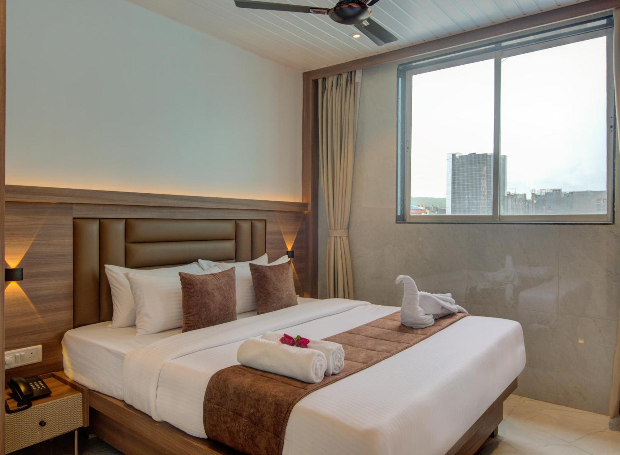 Hotel Galaxy Inn Navi Mumbai Zewnętrze zdjęcie