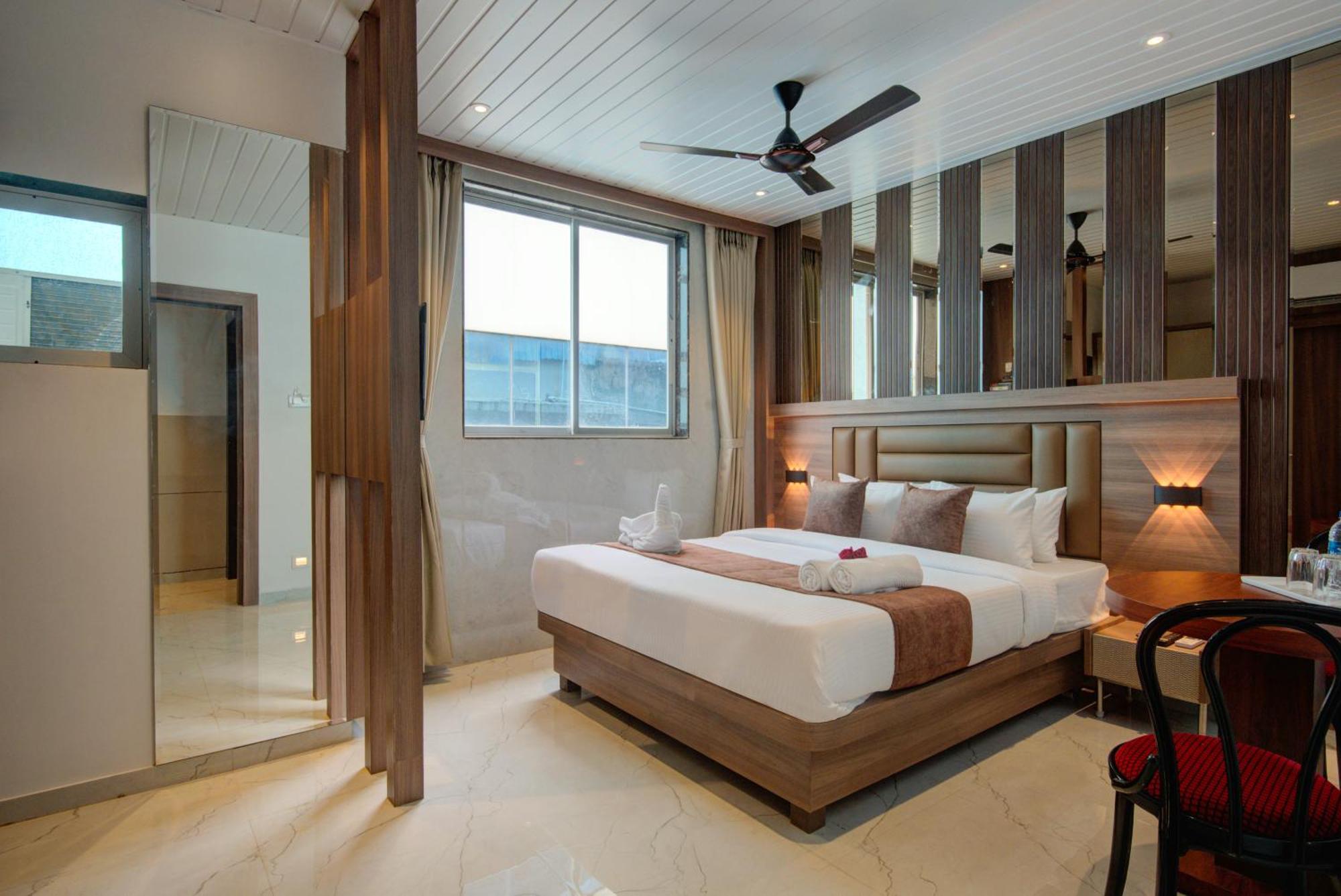 Hotel Galaxy Inn Navi Mumbai Zewnętrze zdjęcie