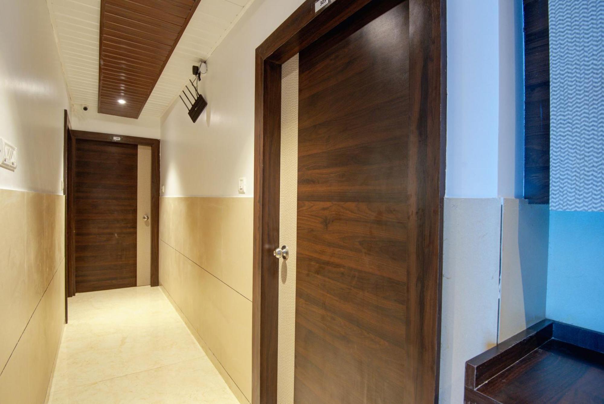 Hotel Galaxy Inn Navi Mumbai Zewnętrze zdjęcie