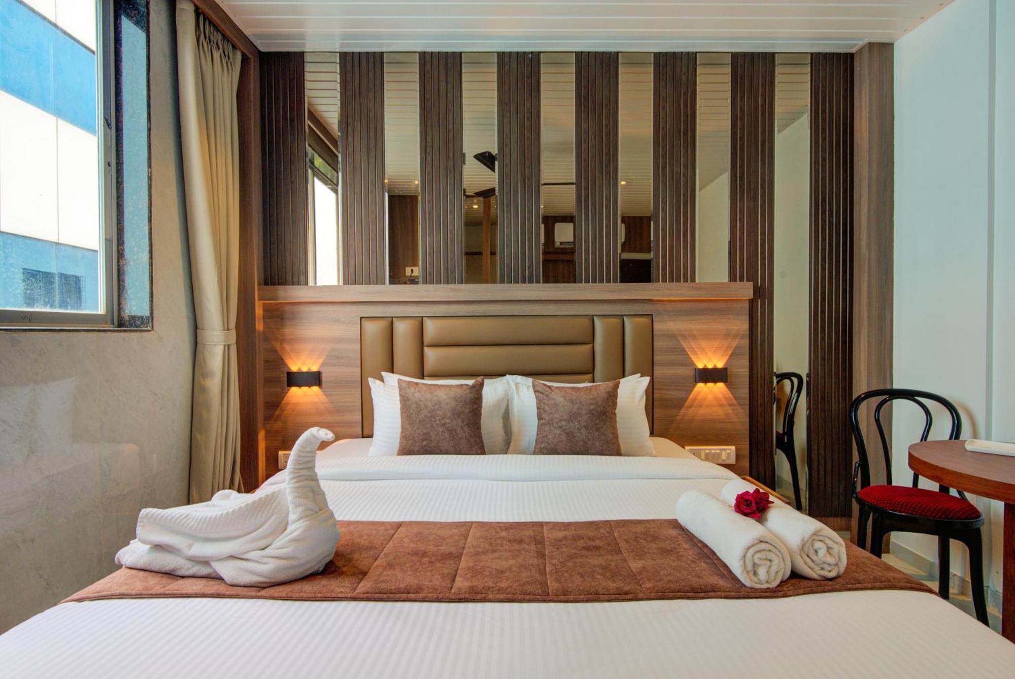 Hotel Galaxy Inn Navi Mumbai Zewnętrze zdjęcie