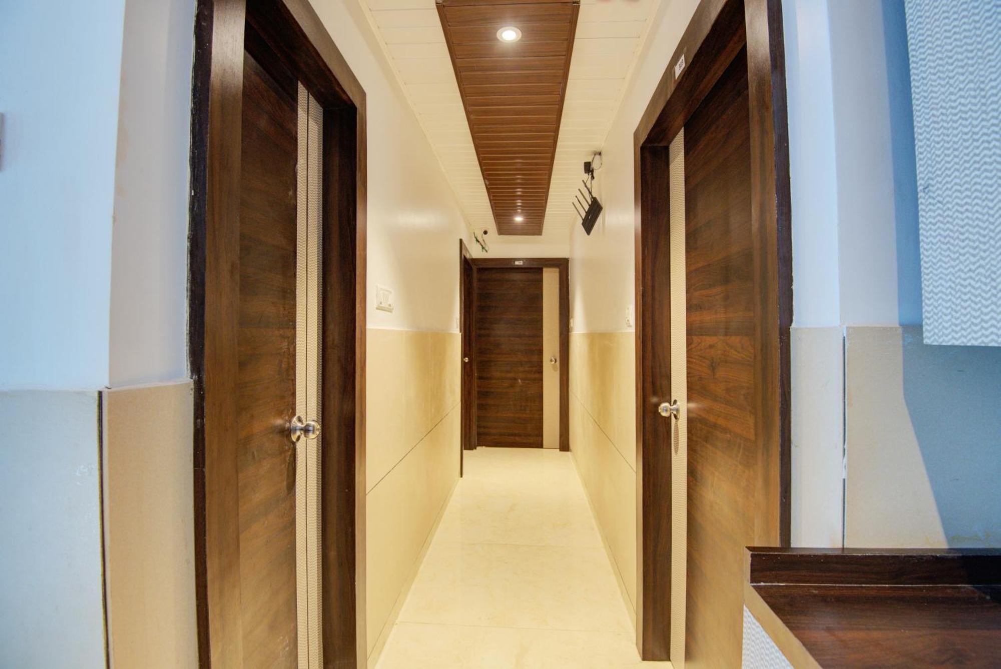 Hotel Galaxy Inn Navi Mumbai Zewnętrze zdjęcie